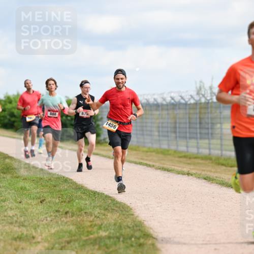 14.09.2025 - Airport Race Dr. Thomas Lammeyer http://msf.ph/oto/8862063 14.09.2025 11:59:55 Laufen 888, 875, 1456, 865 meine-sportfotos.de