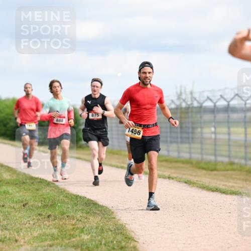 14.09.2025 - Airport Race Dr. Thomas Lammeyer http://msf.ph/oto/8862071 14.09.2025 11:59:56 Laufen 888, 875, 1456, 8 meine-sportfotos.de
