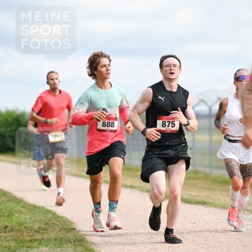 14.09.2025 - Airport Race Dr. Thomas Lammeyer http://msf.ph/oto/8862087 14.09.2025 11:59:59 Laufen 888, 875, 1456 meine-sportfotos.de