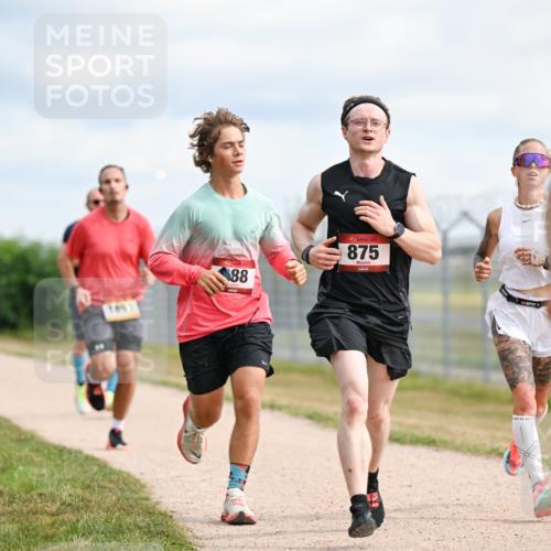 14.09.2025 - Airport Race Dr. Thomas Lammeyer http://msf.ph/oto/8862088 14.09.2025 11:59:59 Laufen 88, 875, 1456 meine-sportfotos.de