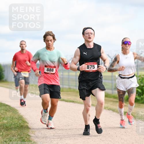 14.09.2025 - Airport Race Dr. Thomas Lammeyer http://msf.ph/oto/8862093 14.09.2025 12:00:00 Laufen 891, 888, 875 meine-sportfotos.de