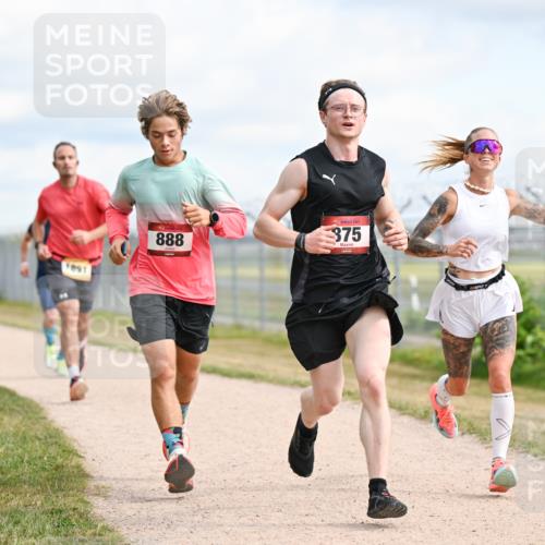 14.09.2025 - Airport Race Dr. Thomas Lammeyer http://msf.ph/oto/8862094 14.09.2025 12:00:00 Laufen 1891, 888, 375 meine-sportfotos.de