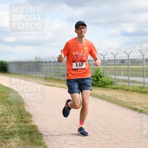 14.09.2025 - Airport Race Dr. Thomas Lammeyer http://msf.ph/oto/8862133 14.09.2025 12:00:07 Laufen 140 meine-sportfotos.de