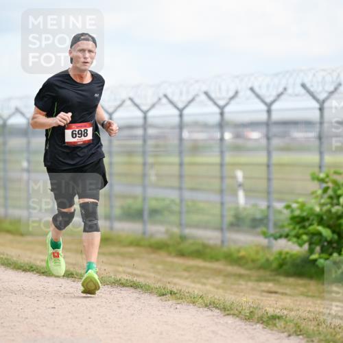 14.09.2025 - Airport Race Dr. Thomas Lammeyer http://msf.ph/oto/8862140 14.09.2025 12:00:25 Laufen 698 meine-sportfotos.de