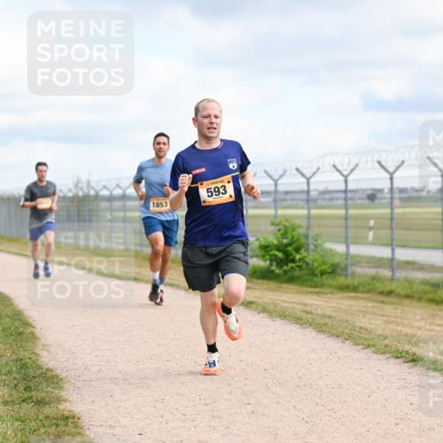 14.09.2025 - Airport Race Dr. Thomas Lammeyer http://msf.ph/oto/8862197 14.09.2025 12:00:45 Laufen 1853, 593 meine-sportfotos.de