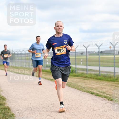 14.09.2025 - Airport Race Dr. Thomas Lammeyer http://msf.ph/oto/8862201 14.09.2025 12:00:45 Laufen 593, 1853 meine-sportfotos.de