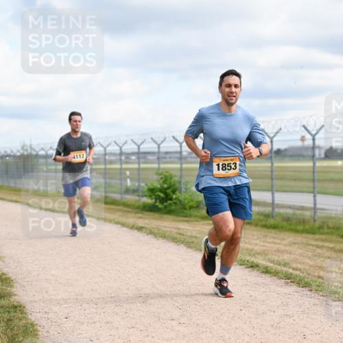 14.09.2025 - Airport Race Dr. Thomas Lammeyer http://msf.ph/oto/8862210 14.09.2025 12:00:47 Laufen 4112, 1853 meine-sportfotos.de
