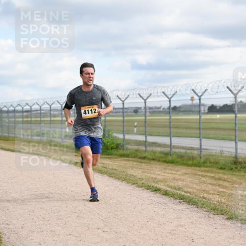 14.09.2025 - Airport Race Dr. Thomas Lammeyer http://msf.ph/oto/8862216 14.09.2025 12:00:48 Laufen 4112 meine-sportfotos.de