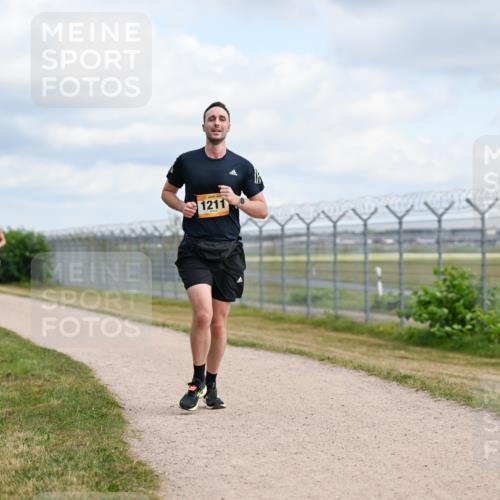 14.09.2025 - Airport Race Dr. Thomas Lammeyer http://msf.ph/oto/8862240 14.09.2025 12:00:53 Laufen 1211 meine-sportfotos.de