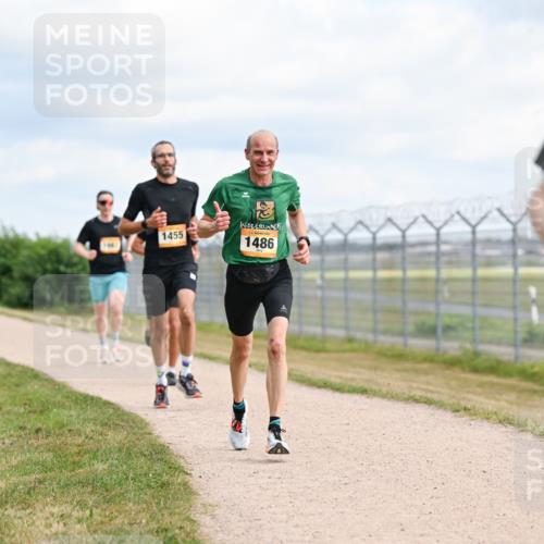 14.09.2025 - Airport Race Dr. Thomas Lammeyer http://msf.ph/oto/8862322 14.09.2025 12:01:12 Laufen 1455, 1486 meine-sportfotos.de