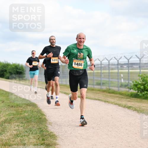 14.09.2025 - Airport Race Dr. Thomas Lammeyer http://msf.ph/oto/8862328 14.09.2025 12:01:13 Laufen 1455, 1486 meine-sportfotos.de