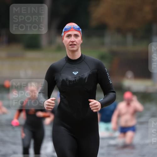 14.09.2025 - Stadtparktriathlon Michael Strokosch http://msf.ph/oto/8862349 14.09.2025 09:50:17 Schwimmen 515, 532, 571, 588, 600, 619 meine-sportfotos.de