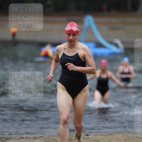 14.09.2025 - Stadtparktriathlon Michael Strokosch http://msf.ph/oto/8862364 14.09.2025 09:50:20 Schwimmen 515, 532, 553, 571, 588, 595, 600, 619 meine-sportfotos.de