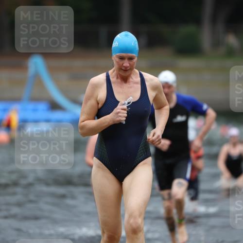 14.09.2025 - Stadtparktriathlon Michael Strokosch http://msf.ph/oto/8862408 14.09.2025 09:50:38 Schwimmen 535, 539, 566, 589, 592 meine-sportfotos.de