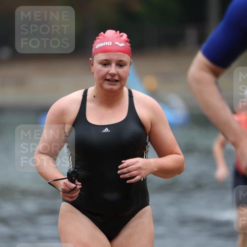 14.09.2025 - Stadtparktriathlon Michael Strokosch http://msf.ph/oto/8862429 14.09.2025 09:50:44 Schwimmen 535, 539, 566, 589, 611 meine-sportfotos.de