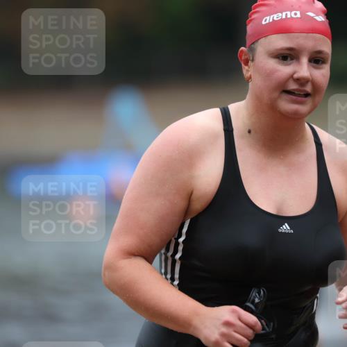14.09.2025 - Stadtparktriathlon Michael Strokosch http://msf.ph/oto/8862436 14.09.2025 09:50:45 Schwimmen 535, 539, 566, 589, 611 meine-sportfotos.de