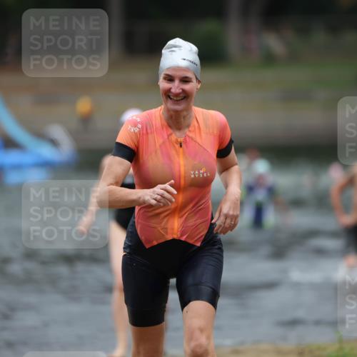 14.09.2025 - Stadtparktriathlon Michael Strokosch http://msf.ph/oto/8862437 14.09.2025 09:50:47 Schwimmen 535, 539, 566, 589, 611 meine-sportfotos.de