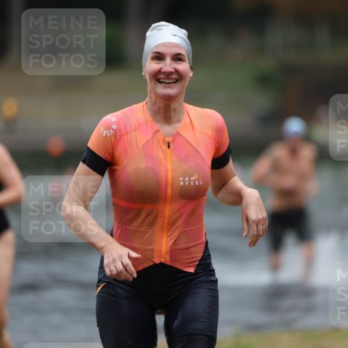 14.09.2025 - Stadtparktriathlon Michael Strokosch http://msf.ph/oto/8862442 14.09.2025 09:50:47 Schwimmen 535, 539, 566, 589, 611 meine-sportfotos.de