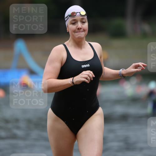 14.09.2025 - Stadtparktriathlon Michael Strokosch http://msf.ph/oto/8862451 14.09.2025 09:50:50 Schwimmen 539, 566, 611 meine-sportfotos.de
