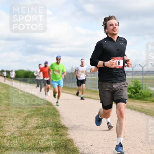14.09.2025 - Airport Race Dr. Thomas Lammeyer http://msf.ph/oto/8862456 14.09.2025 12:01:25 Laufen 6 meine-sportfotos.de