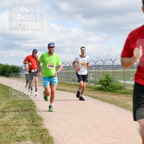 14.09.2025 - Airport Race Dr. Thomas Lammeyer http://msf.ph/oto/8862479 14.09.2025 12:01:27 Laufen 1948, 2075, 70, 1213 meine-sportfotos.de