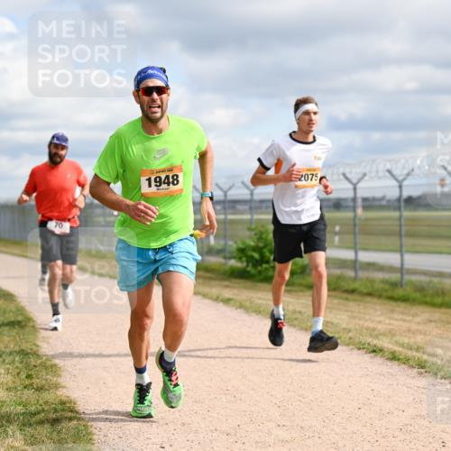 14.09.2025 - Airport Race Dr. Thomas Lammeyer http://msf.ph/oto/8862500 14.09.2025 12:01:28 Laufen 70, 1948, 2075 meine-sportfotos.de