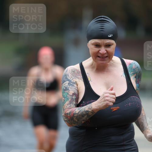 14.09.2025 - Stadtparktriathlon Michael Strokosch http://msf.ph/oto/8862553 14.09.2025 09:51:46 Schwimmen 518, 559, 568, 582, 601 meine-sportfotos.de