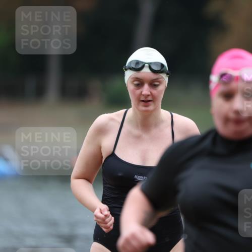 14.09.2025 - Stadtparktriathlon Michael Strokosch http://msf.ph/oto/8862586 14.09.2025 09:52:11 Schwimmen 562, 599, 615 meine-sportfotos.de
