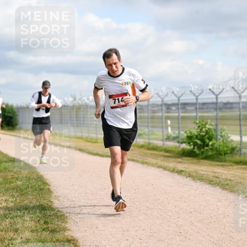 14.09.2025 - Airport Race Dr. Thomas Lammeyer http://msf.ph/oto/8862615 14.09.2025 12:01:38 Laufen 714 meine-sportfotos.de