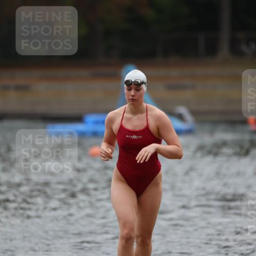 14.09.2025 - Stadtparktriathlon Michael Strokosch http://msf.ph/oto/8862623 14.09.2025 10:09:29 Schwimmen 629 meine-sportfotos.de