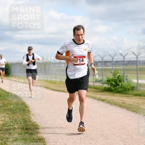 14.09.2025 - Airport Race Dr. Thomas Lammeyer http://msf.ph/oto/8862624 14.09.2025 12:01:38 Laufen 714 meine-sportfotos.de