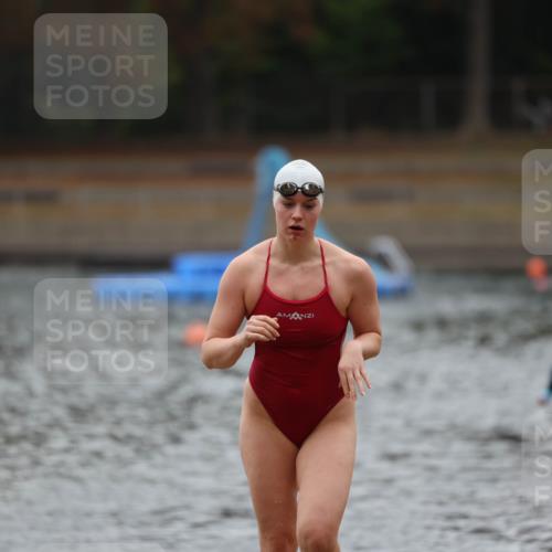 14.09.2025 - Stadtparktriathlon Michael Strokosch http://msf.ph/oto/8862625 14.09.2025 10:09:29 Schwimmen 629 meine-sportfotos.de