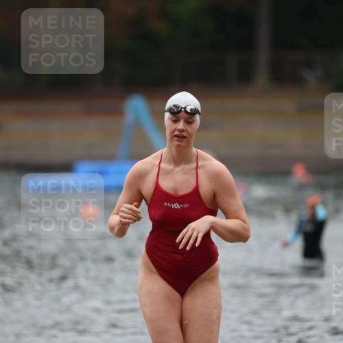 14.09.2025 - Stadtparktriathlon Michael Strokosch http://msf.ph/oto/8862628 14.09.2025 10:09:30 Schwimmen 629, 717 meine-sportfotos.de