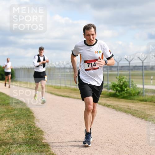 14.09.2025 - Airport Race Dr. Thomas Lammeyer http://msf.ph/oto/8862630 14.09.2025 12:01:38 Laufen 714 meine-sportfotos.de