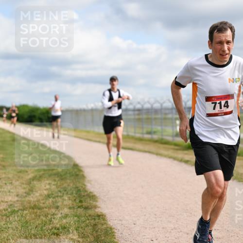 14.09.2025 - Airport Race Dr. Thomas Lammeyer http://msf.ph/oto/8862636 14.09.2025 12:01:39 Laufen 714 meine-sportfotos.de