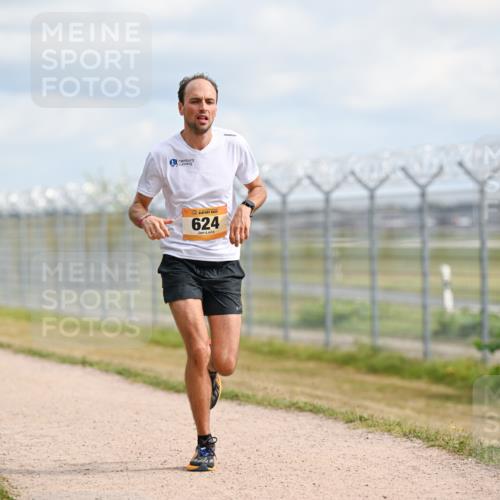 14.09.2025 - Airport Race Dr. Thomas Lammeyer http://msf.ph/oto/8862637 14.09.2025 12:01:43 Laufen 624 meine-sportfotos.de