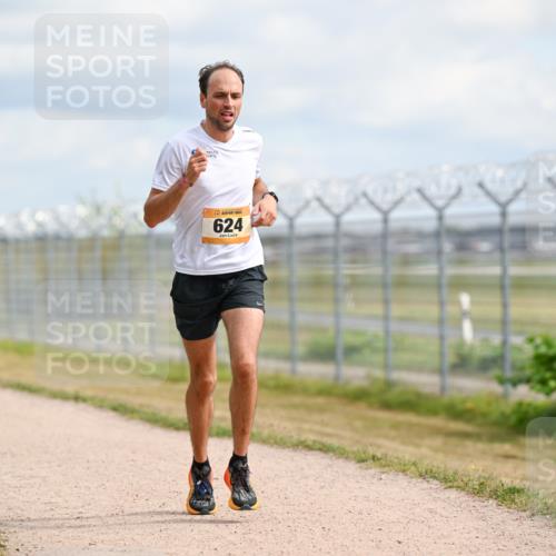 14.09.2025 - Airport Race Dr. Thomas Lammeyer http://msf.ph/oto/8862640 14.09.2025 12:01:43 Laufen 624 meine-sportfotos.de