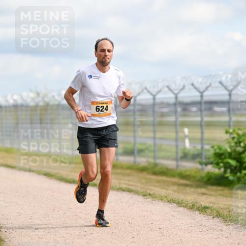14.09.2025 - Airport Race Dr. Thomas Lammeyer http://msf.ph/oto/8862645 14.09.2025 12:01:44 Laufen 624 meine-sportfotos.de