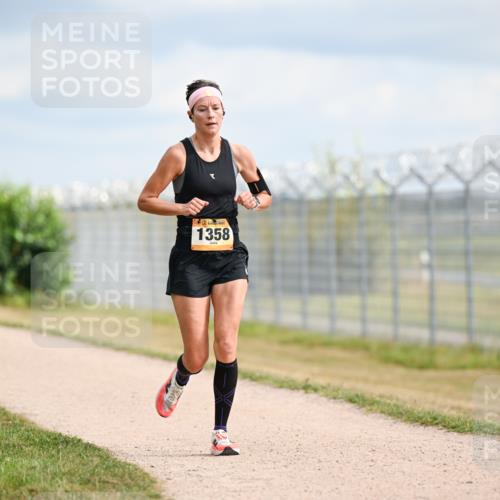 14.09.2025 - Airport Race Dr. Thomas Lammeyer http://msf.ph/oto/8862676 14.09.2025 12:01:47 Laufen 1358 meine-sportfotos.de