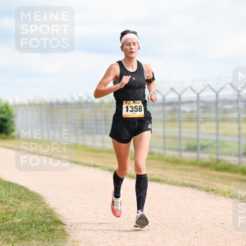 14.09.2025 - Airport Race Dr. Thomas Lammeyer http://msf.ph/oto/8862710 14.09.2025 12:01:49 Laufen 1358 meine-sportfotos.de