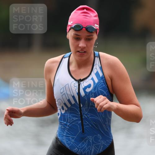 14.09.2025 - Stadtparktriathlon Michael Strokosch http://msf.ph/oto/8862718 14.09.2025 10:09:56 Schwimmen 624, 706 meine-sportfotos.de