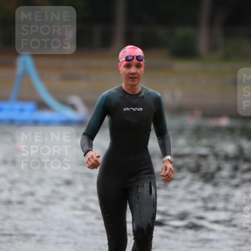 14.09.2025 - Stadtparktriathlon Michael Strokosch http://msf.ph/oto/8862757 14.09.2025 10:10:35 Schwimmen 642 meine-sportfotos.de