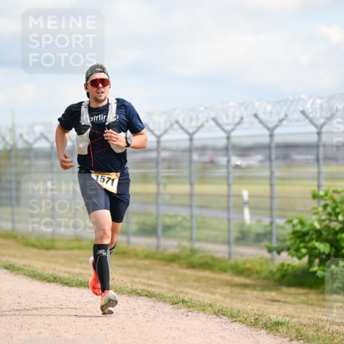 14.09.2025 - Airport Race Dr. Thomas Lammeyer http://msf.ph/oto/8862785 14.09.2025 12:01:58 Laufen 1571 meine-sportfotos.de