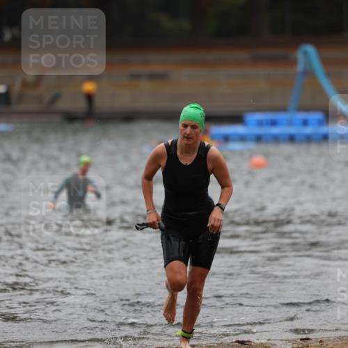 14.09.2025 - Stadtparktriathlon Michael Strokosch http://msf.ph/oto/8862801 14.09.2025 10:11:54 Schwimmen 630 meine-sportfotos.de