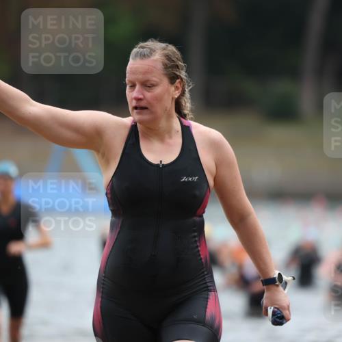 14.09.2025 - Stadtparktriathlon Michael Strokosch http://msf.ph/oto/8862931 14.09.2025 10:13:16 Schwimmen 632, 659, 661, 688, 702, 716 meine-sportfotos.de