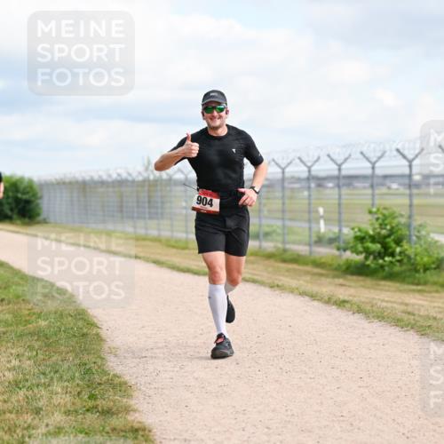 14.09.2025 - Airport Race Dr. Thomas Lammeyer http://msf.ph/oto/8862952 14.09.2025 12:02:24 Laufen 904 meine-sportfotos.de