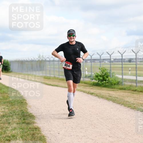 14.09.2025 - Airport Race Dr. Thomas Lammeyer http://msf.ph/oto/8862964 14.09.2025 12:02:24 Laufen 904 meine-sportfotos.de