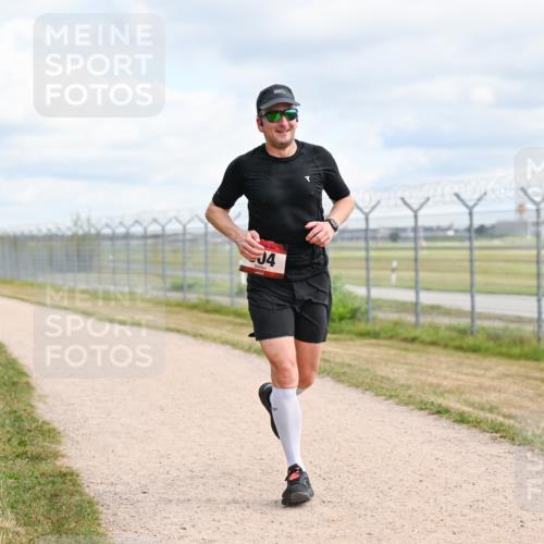 14.09.2025 - Airport Race Dr. Thomas Lammeyer http://msf.ph/oto/8862978 14.09.2025 12:02:25 Laufen 04 meine-sportfotos.de