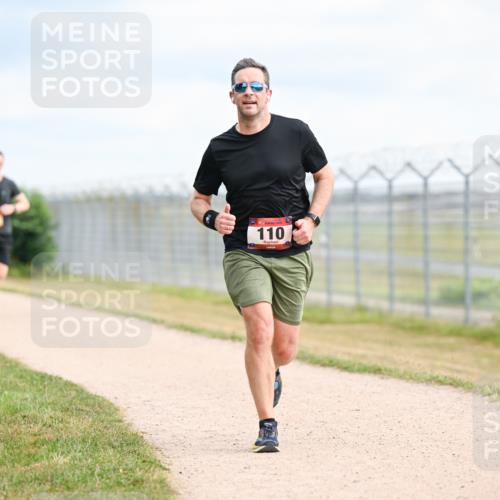 14.09.2025 - Airport Race Dr. Thomas Lammeyer http://msf.ph/oto/8862998 14.09.2025 12:02:29 Laufen 110 meine-sportfotos.de