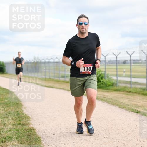 14.09.2025 - Airport Race Dr. Thomas Lammeyer http://msf.ph/oto/8863048 14.09.2025 12:02:31 Laufen 110 meine-sportfotos.de